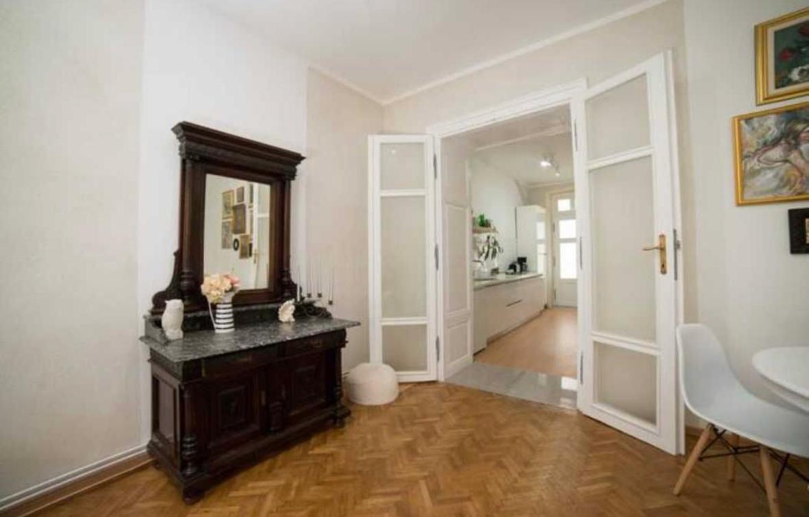 Charming Apartament City Center Тимишоара Екстериор снимка